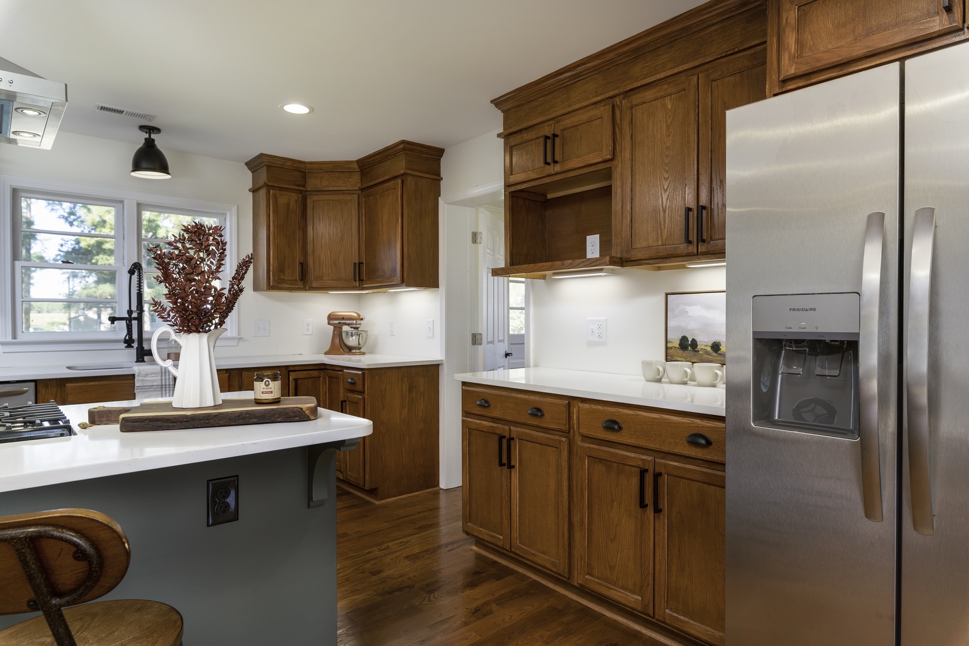 Custom Modern Kitchen